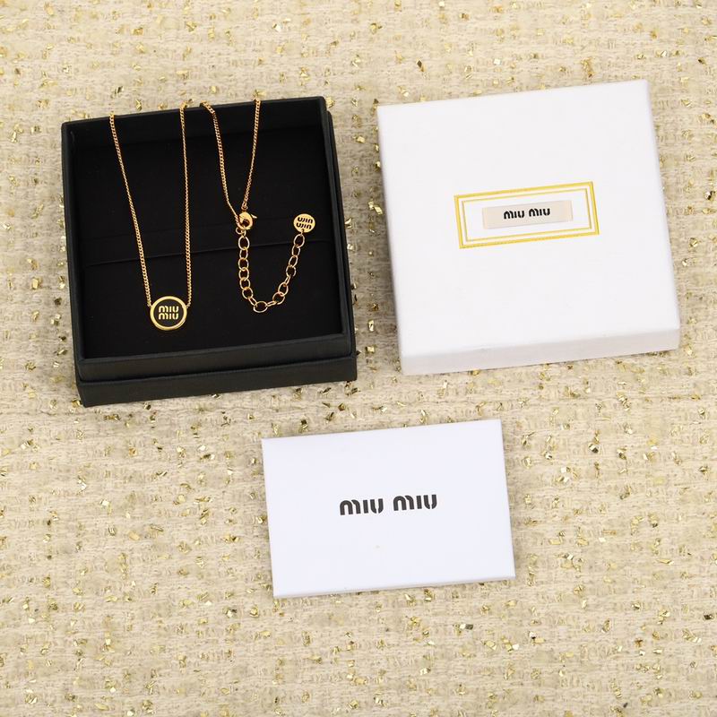 MiuMiu Necklace 03lyr12
